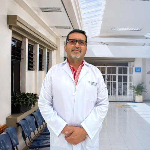 DR. CHRISTIAN BRAVO-hr Dr. Christian Bravo Aguilar